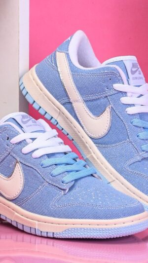 NIKE SB DUNK LOW PRO