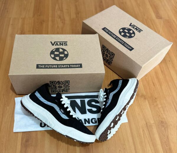 VANS ULTRA RANGE