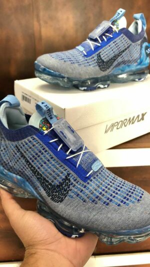 NIKE AIR VAPORMAX 2020 FLYKNIT