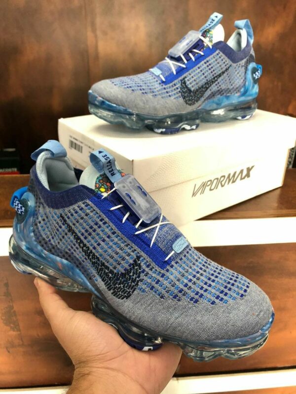 NIKE AIR VAPORMAX 2020 FLYKNIT