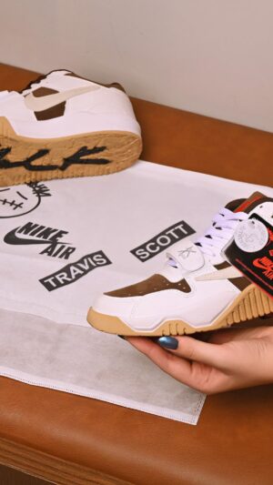 NIKE TRAVIS SCOTT X JORDAN JUMPMAN JACK