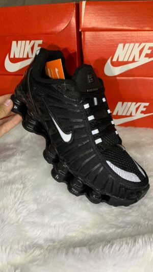 NIKE SHOX REFLEX