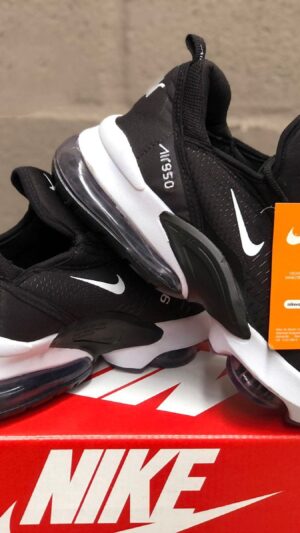 NIKE AIR MAX 950