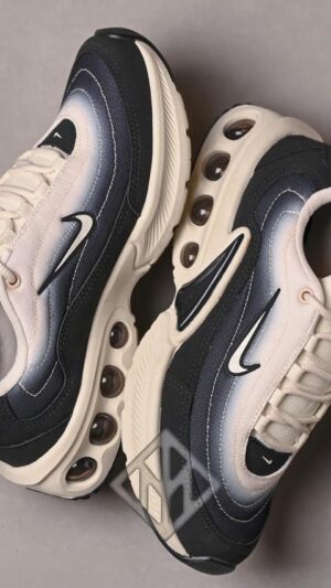 NIKE AIR MAX DN