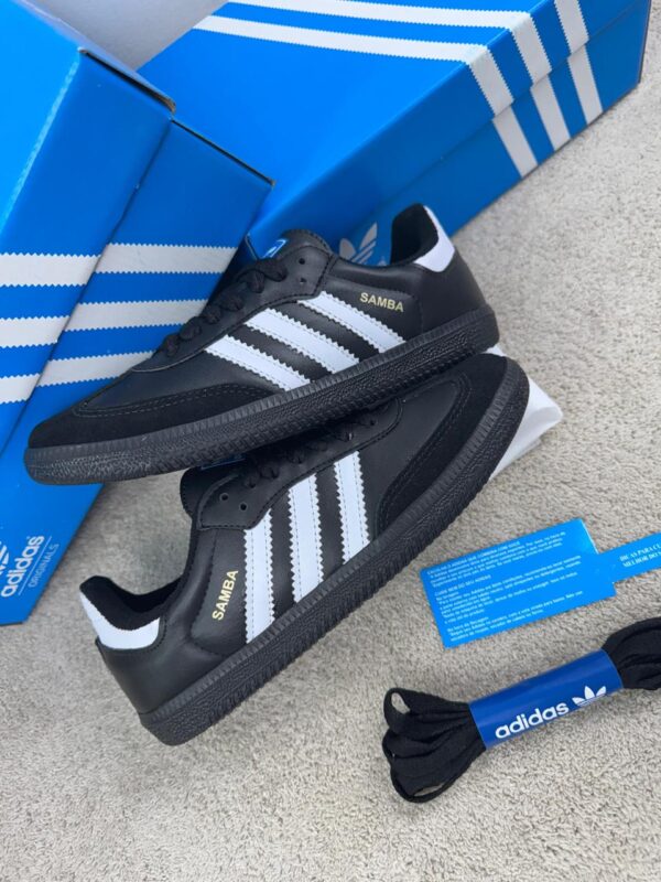 ADIDAS SAMBA