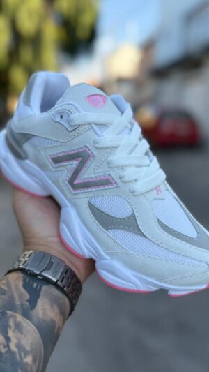 NEW BALANCE 9060