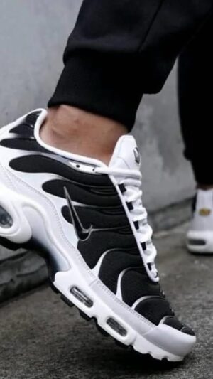 NIKE AIR MAX TN