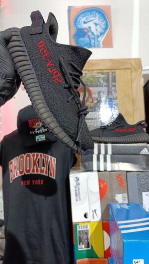ADIDAS YEEZY BOOST 350