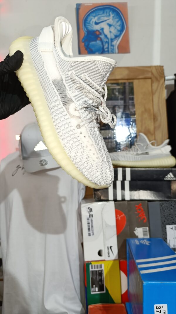 ADIDAS YEEZY BOOST 350