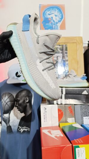 ADIDAS YEEZY BOOST 350