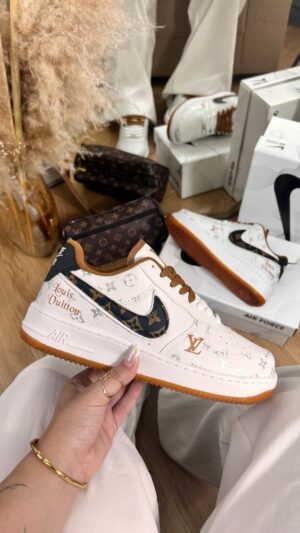 NIKE AIR FORCE 1 X LOUIS VUITTON
