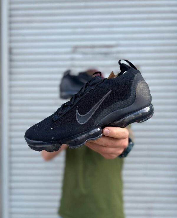 NIKE VAPOR MAX 2.0