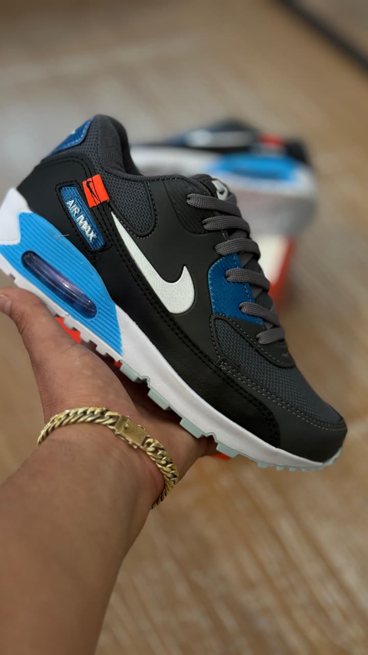 NIKE AIR MAX 90