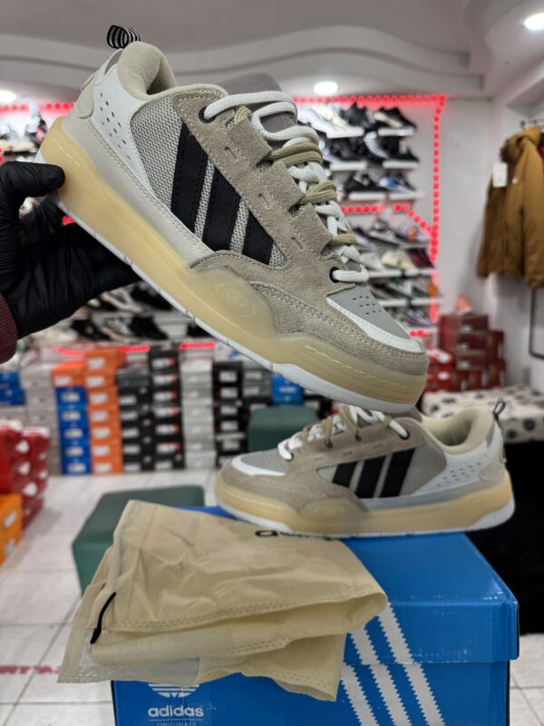 ADIDAS ADI.2000