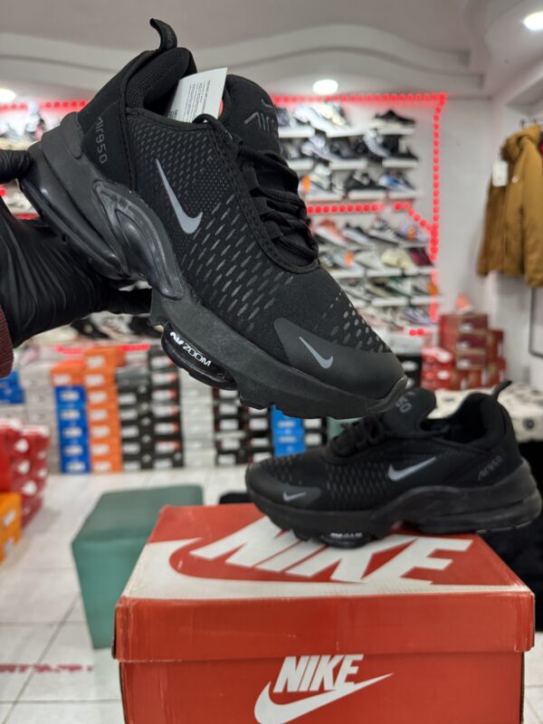 NIKE AIR MAX 950