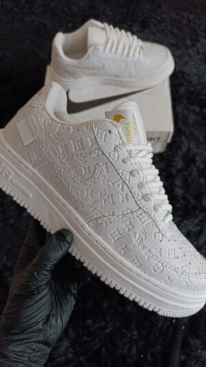 NIKE AIR FORCE 1 X LOUIS VUITTON