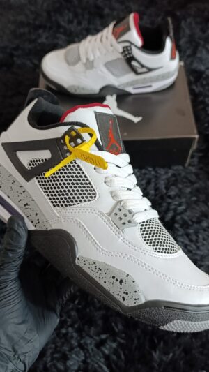 NIKE JORDAN RETRO 4 OREO