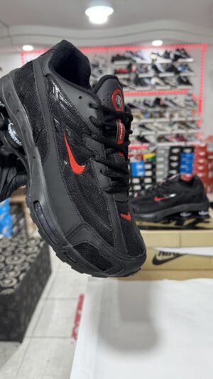 NIKE SHOX X SUPREME