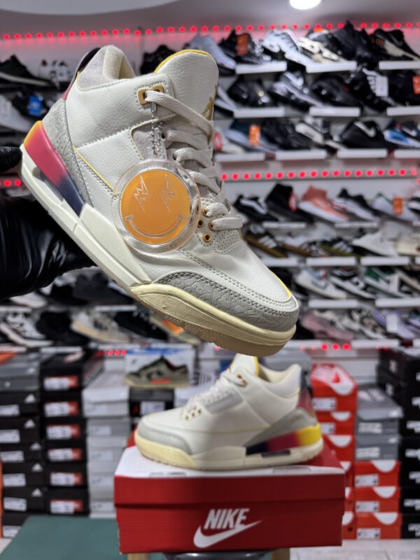 NIKE AIR JORDAN 3 X J.BALVIN