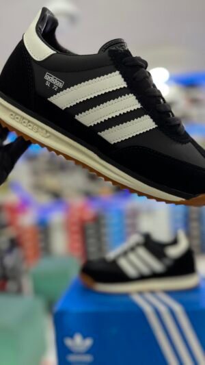 ADIDAS SL 72