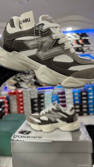 IMG_2855 NEW BALANCE 9060