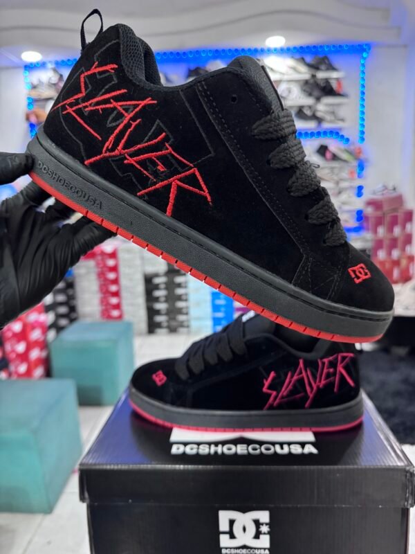 DC COURT GRAFFIK SLAYER