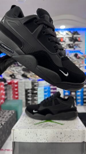 NIKE AIR JORDAN RM4