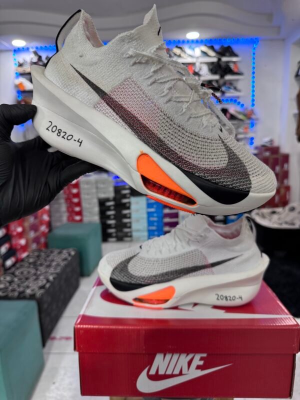 NIKE AIR MAX ALPHAFLY 3