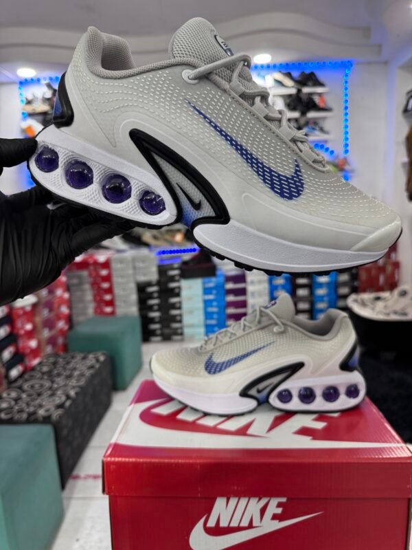 NIKE AIR MAX DN