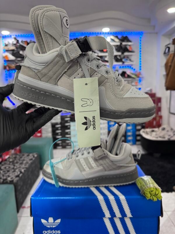 ADIDAS FORUM LOW X BAD BUNNY