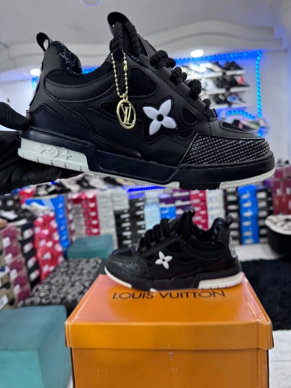 LOUIS VUITTON SKATE